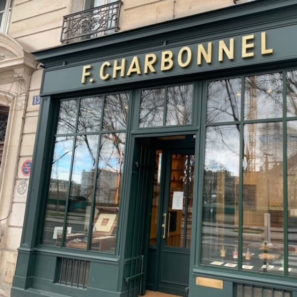 Charbonnel Store Front